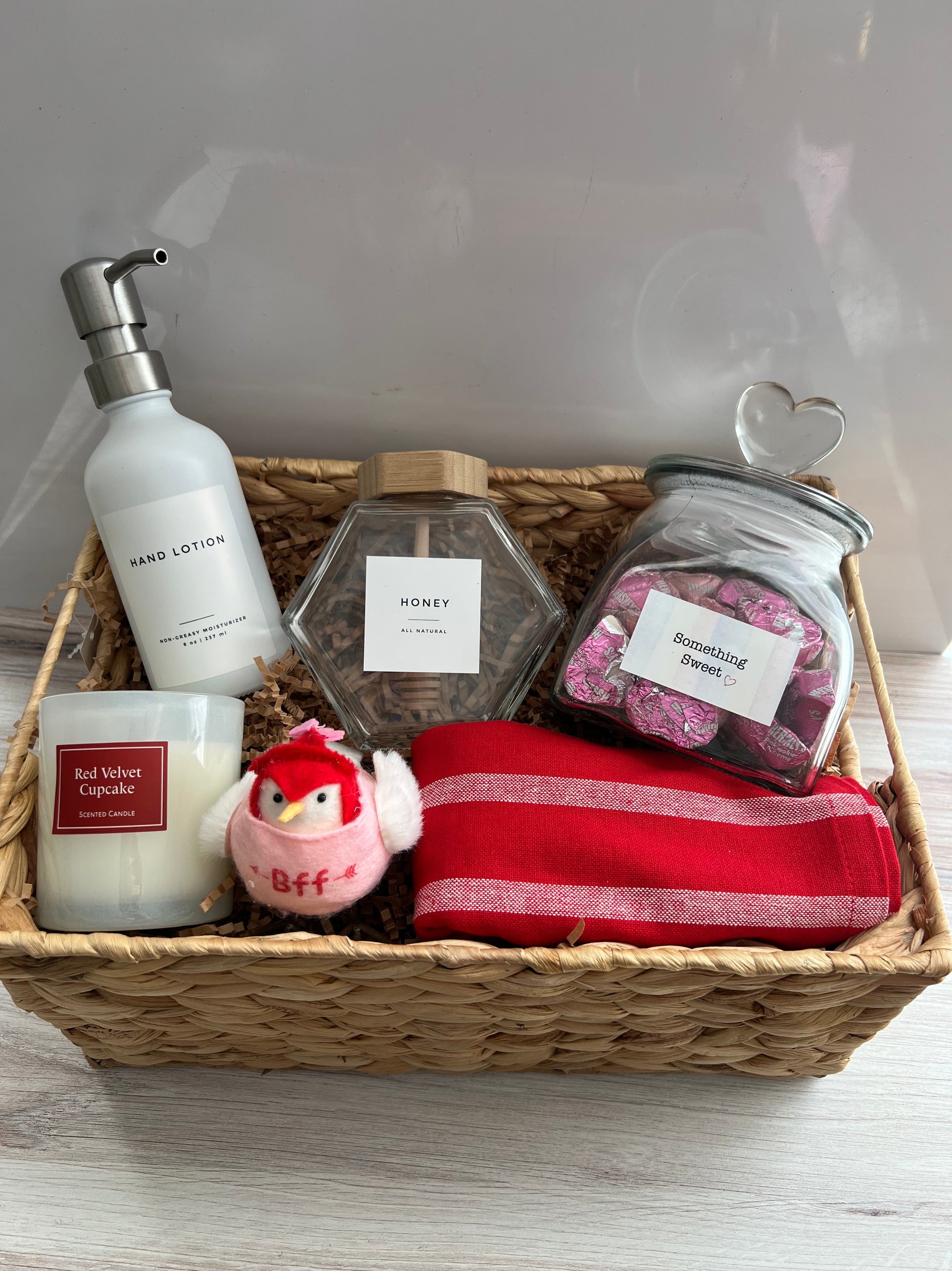 valentines gift basket